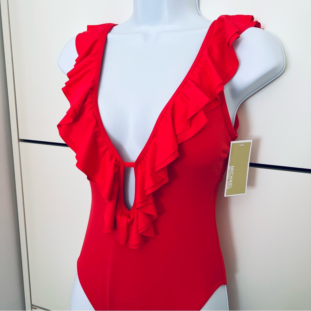 SOLD ❌ MICHAEL Michael Kors Woman’s Sea Coral Cruise One Piece Swimwear - Picture 4 of 11